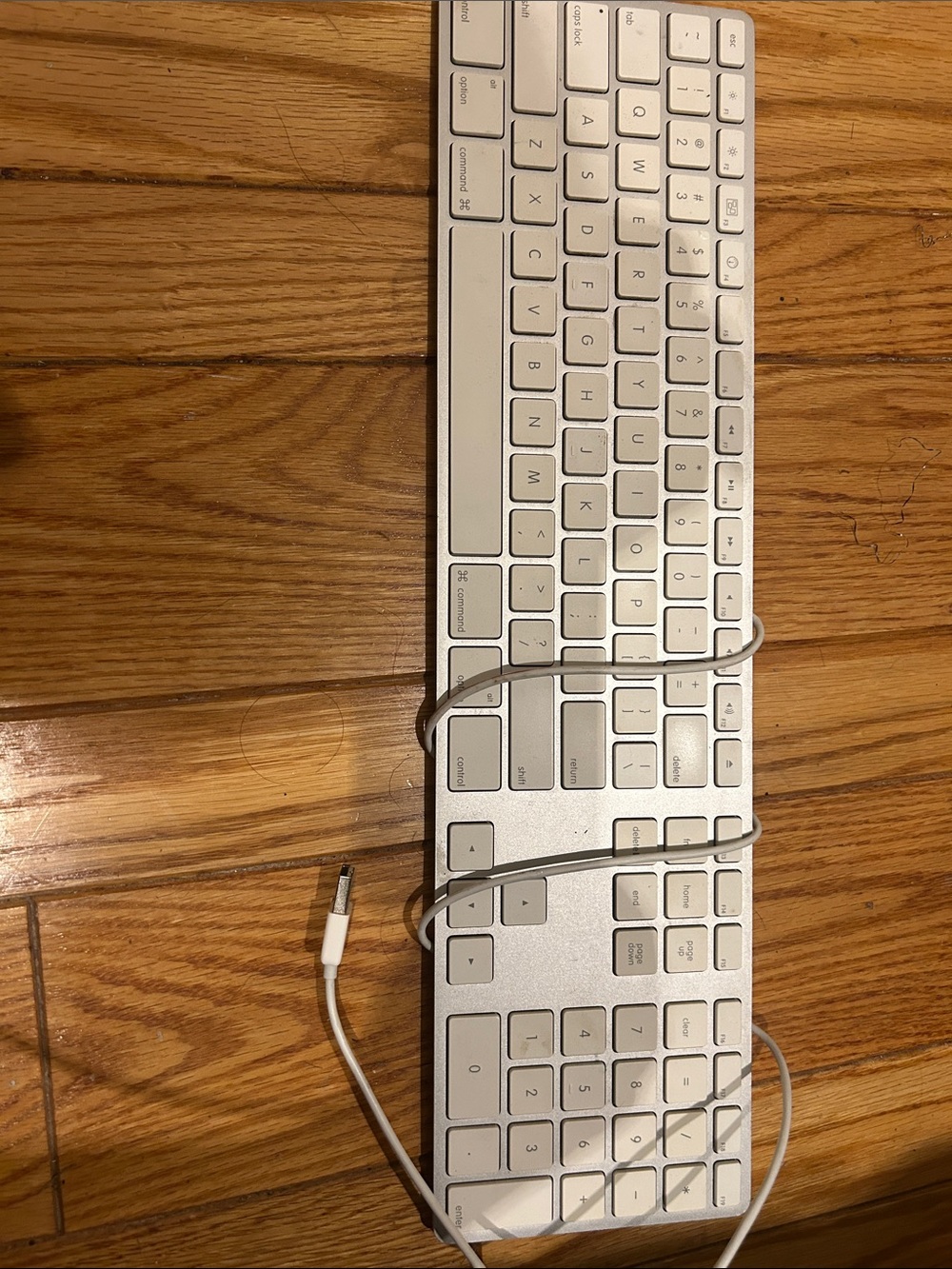 Apple Mac keyboard accessory identification A1243